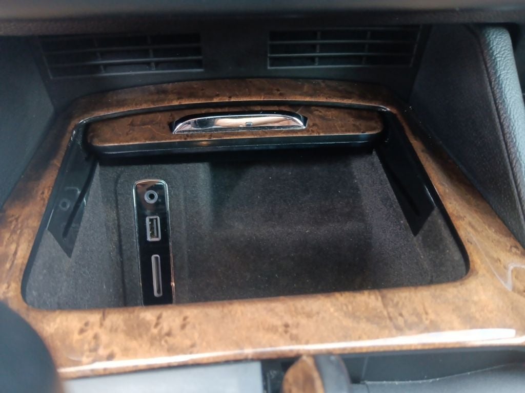 2017 Maserati Levante Base